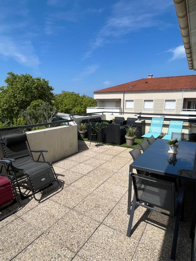 Bngo I Immense Rooftop Lyon I 2 Chambres, 4 Places Parkings, 2 Immenses Terrasses, 8 Personnes Экстерьер фото